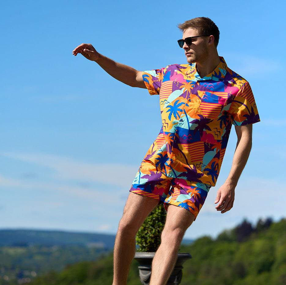 Man wearing tropical summer set